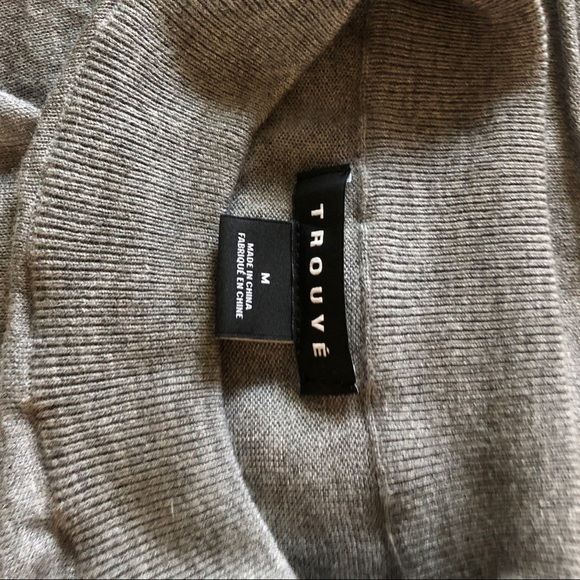 TROUVE GREY CROP LING SLEEVED TOP - Picture 3 of 3